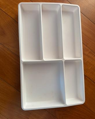 Organizer IKEA da scrivania o cassetto – bianco