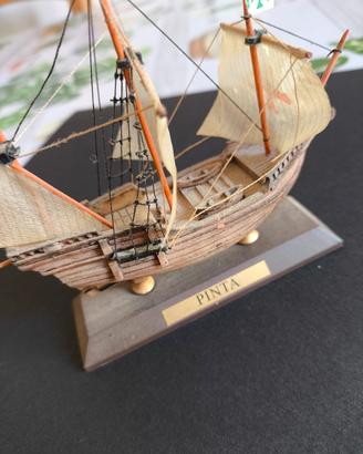 Navi modellini da collezione 