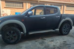 Mitsubishi pickup l200 