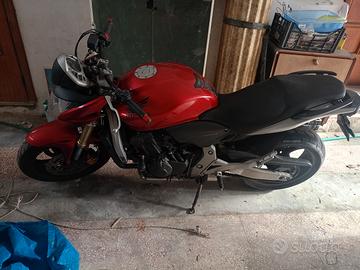  Honda hornet 600 anno 2009. prezzo trattabile 