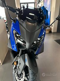 Yamaha T Max 560 BASE-TECH MAX- 25 TH ANNIVERSARY