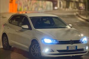 Volkswagen polo 1.0 evo neopatentati