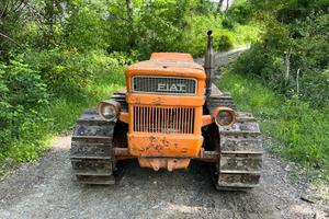 Trattore Cingolato Fiat 455 C Montagna con Aratro