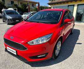 FORD Focus 1.6 120 CV GPL SW Titanium