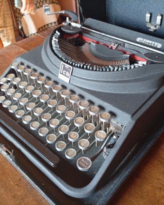 Macchina da scrivere Olivetti Mp1 nero martellato