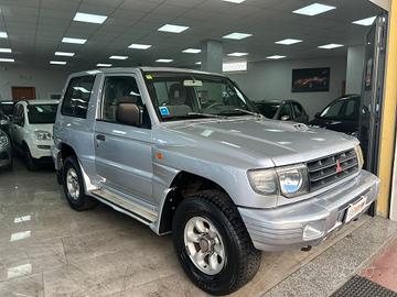 Mitsubishi Pajero 2.5 TDI 3p. GL