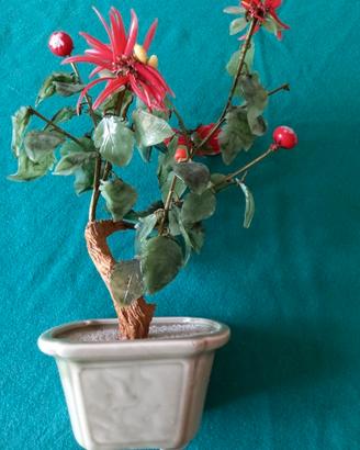 Composizione in pietra dura e giada