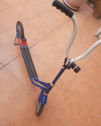 monopattino d'epoca 