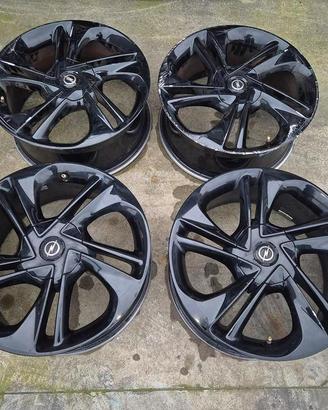 Cerchi In Lega Da 17" Per Opel Corsa E - D
