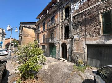 3 LOCALI A SUBIACO