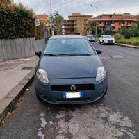 FIAT PUNTO 2010 – BENZINA/METANO – €1.600 TRATTABI