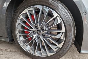 Cerchi in lega  ORIGINALI  AUDI 19' 