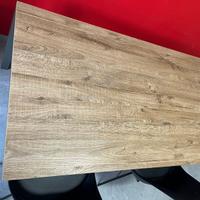Tavolo Moderno effetto legno