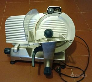 Affettatrice Professionale NOAW 30-E/CE Lama 300mm