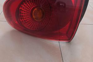 faro Seat altea 