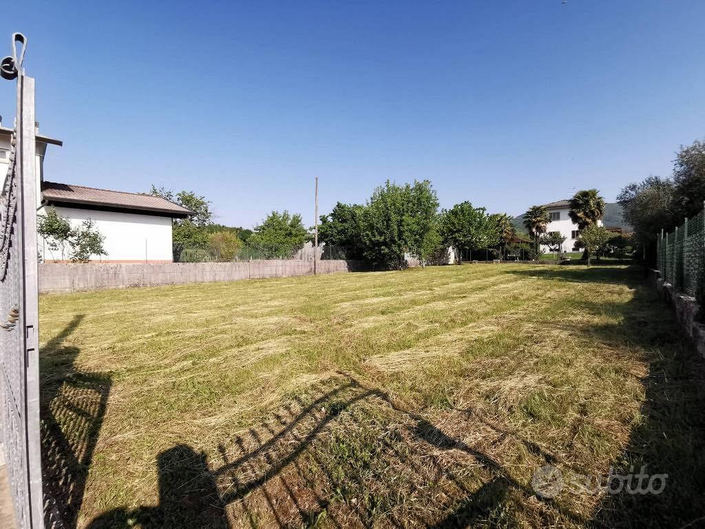 Terreno di 840 m² a Torreano - Vista 2