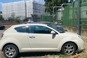 Alfa Romeo Mito (carrozzeria abbozzata)