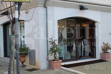 Negozio Canosa di Puglia [Cod. rif 3255142ACG]