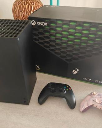 Xbox Series X con 2 controller