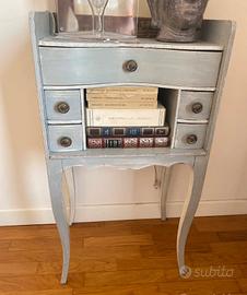 Comodino arredamento stile Chabby
