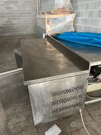 Tavolo frigo da pasticceria 3 porte x teglie 60x40