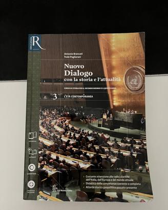 Libro scolastico di storia