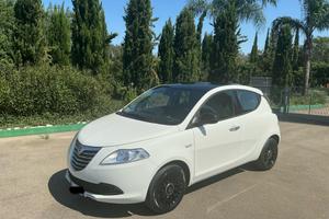 LANCIA YPSILON 1.2 BENZINA VERSIONE BI COLOR-2017