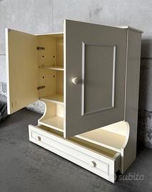 Mobiletto bianco per bagno o cucina