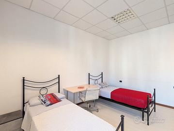 Posto letto in camera doppia in centro a Varese