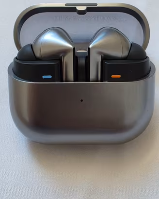 Samsung Galaxy Buds3 Pro silver