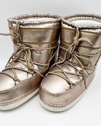 Doposcii/scarpe nuove color champagne numero 40.