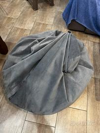 Pouf grigio con imbottitura