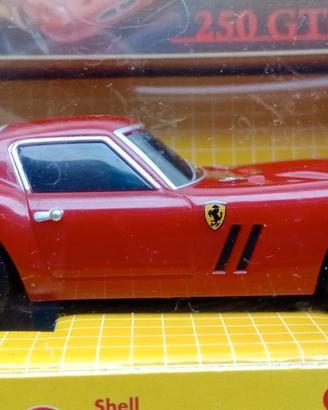 Modello Ferrari 250 GTO con Motore e Sound 1:38