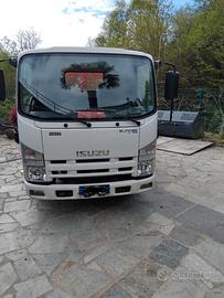 Autocarro Jsuzo
