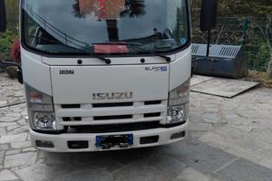 Autocarro Jsuzo
