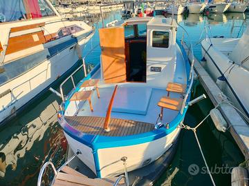 Gozzo cabinato Ruocco falco 6,60