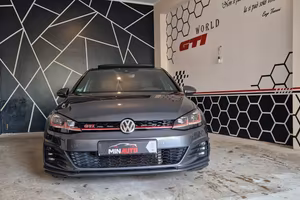 Volkswagen Golf GTI Performance 2.0 245 CV TSI DSG