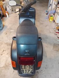 Vespa cosa 125 clx