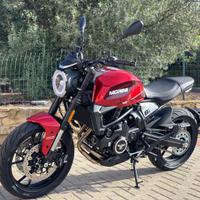Moto Morini Seiemmezzo STR