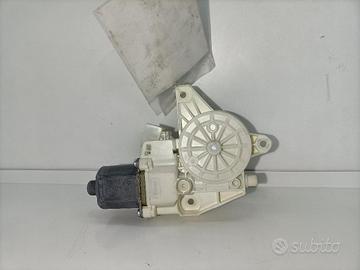 MOTORINO ALZAVETRO ANTERIORE SINISTRO MERCEDES Cla