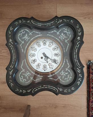 Orologio da parete antico con intarsi  madreperla