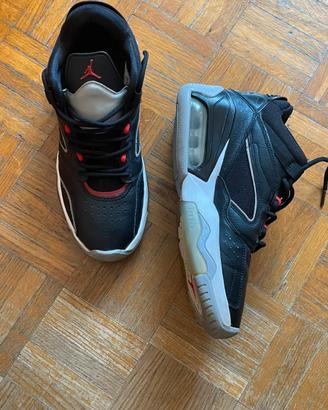 Jordan Max aura black/white - 42