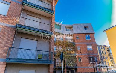 TRILOCALE LIBERO SUBITO SUBITO IN BUONE CONDIZIONI