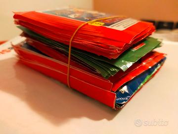 Bustine figurine chiuse. Panini e altre. Cad. 1,00