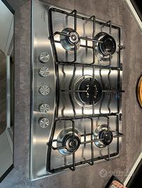 Piano cottura 5 fuochi Hotpoint Ariston