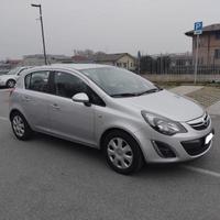OPEL corsa 1.2 75 CV ideale per neopatentati
