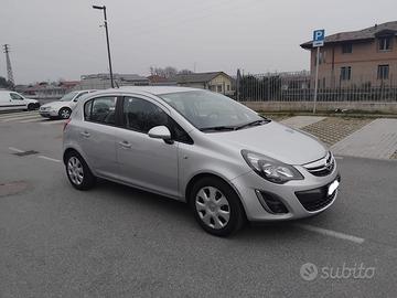 OPEL corsa 1.2 75 CV ideale per neopatentati