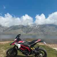 Ducati hypermotard 821 sp