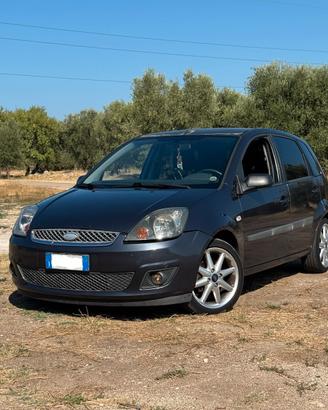 Ford Fiesta 1.4 TDCi Titanium – 2006