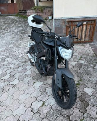 Yamaha mt 125